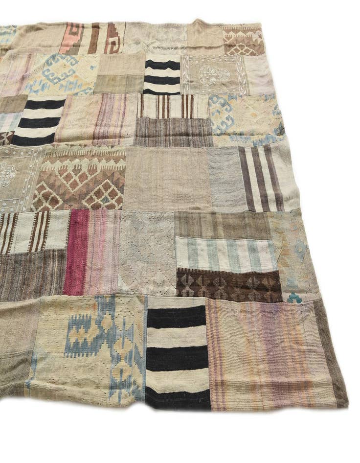 Detail image of 6' 5 x 9'  Hand Woven Kilim Patchwork Wool Rug