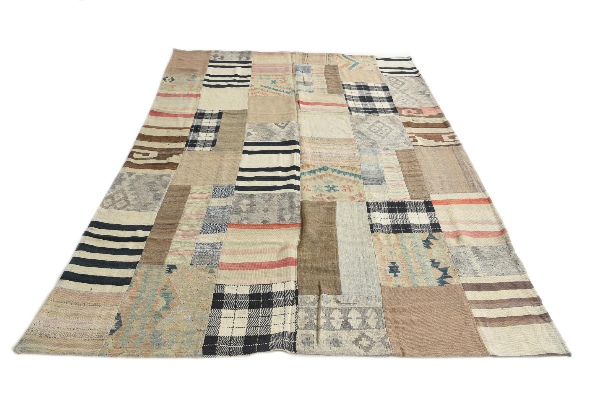 6' 5 x 9' 5 Hand Woven Kilim Patchwork Wool Rug