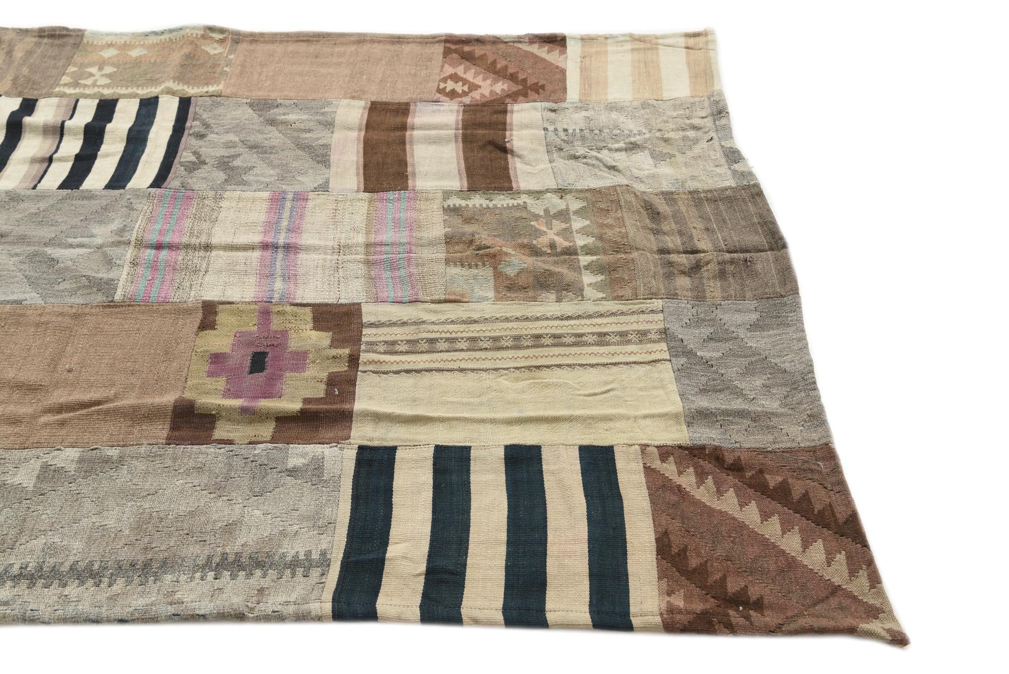 5' 2 x 7' 9 Hand Woven Kilim Patchwork Wool Rug