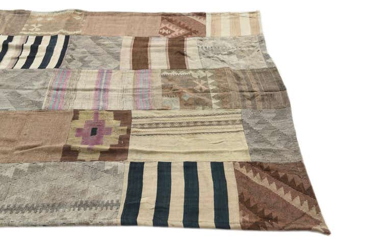5' 2 x 7' 9 Hand Woven Kilim Patchwork Wool Rug