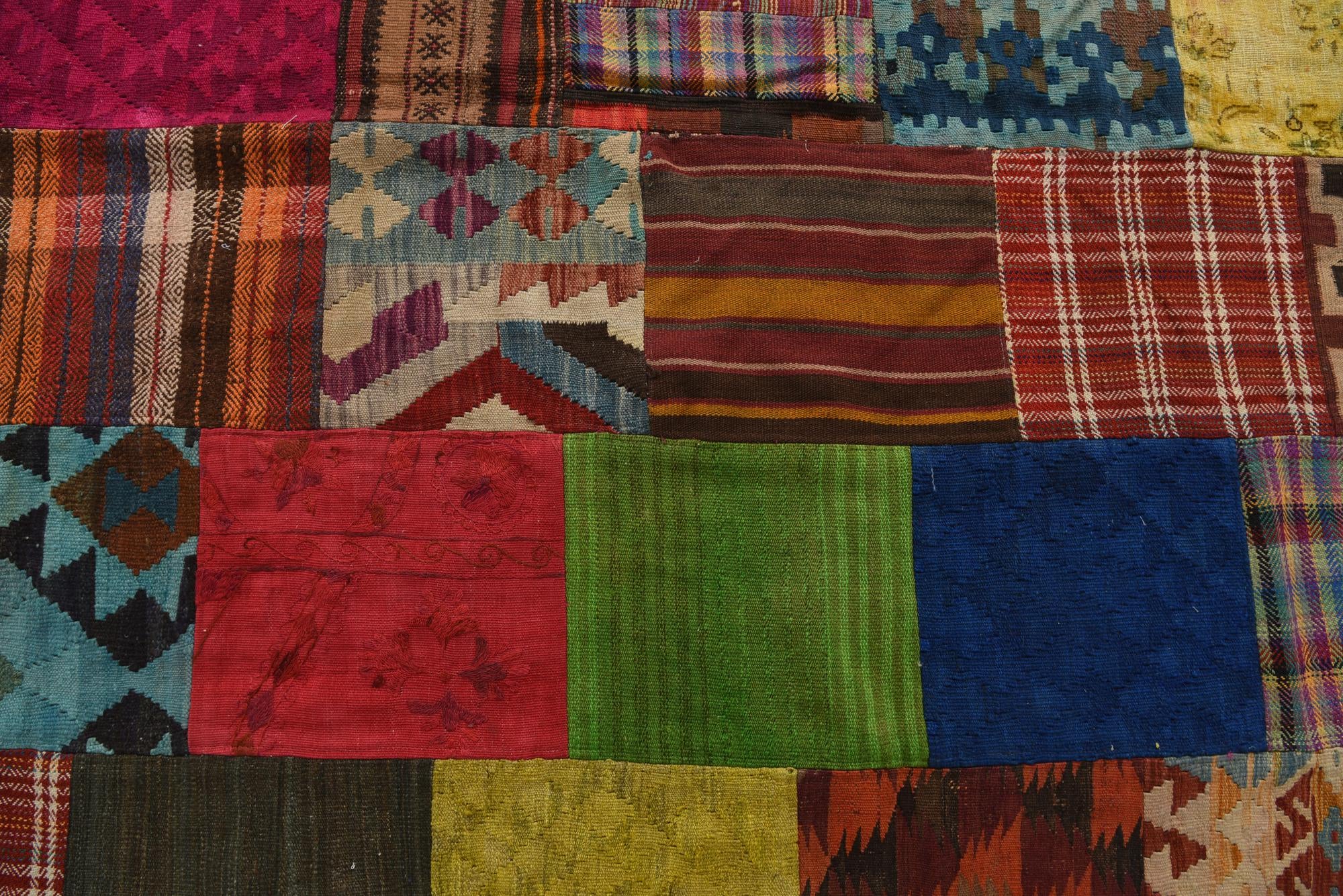 6' 7 x 9' 7 Hand Woven Kilim Patchwork Wool Rug
