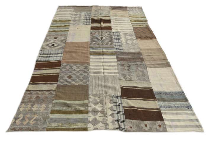 5' 4 x 9' 2 Hand Woven Kilim Patchwork Wool Rug