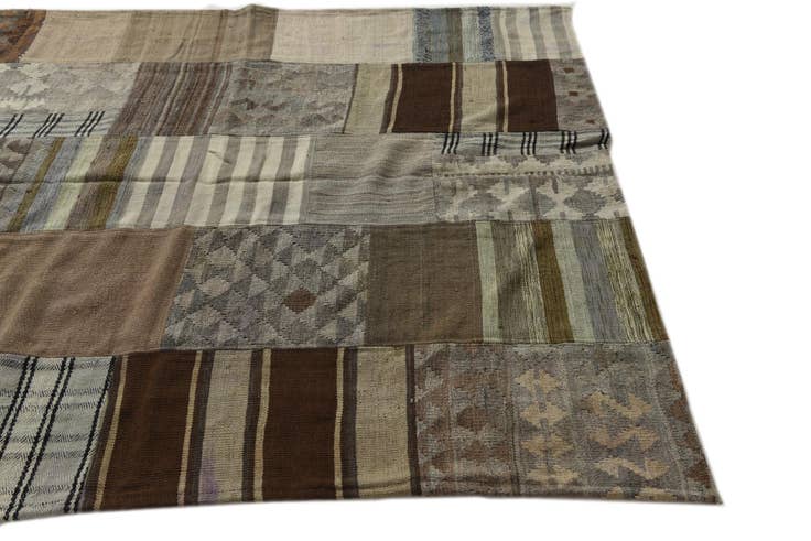 Detail image of 5' 4 x 9' 2 Hand Woven Kilim Patchwork Wool Rug