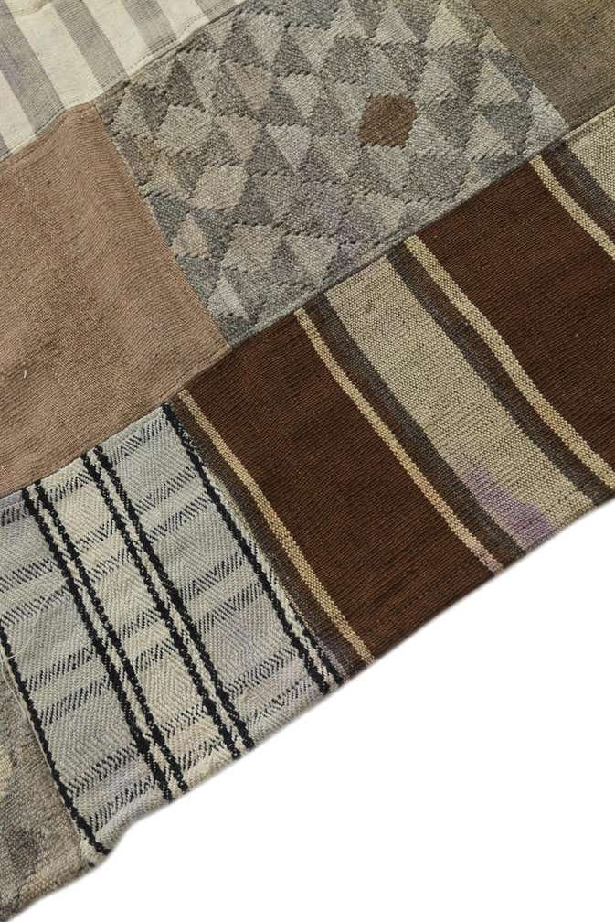 5' 4 x 9' 2 Hand Woven Kilim Patchwork Wool Rug