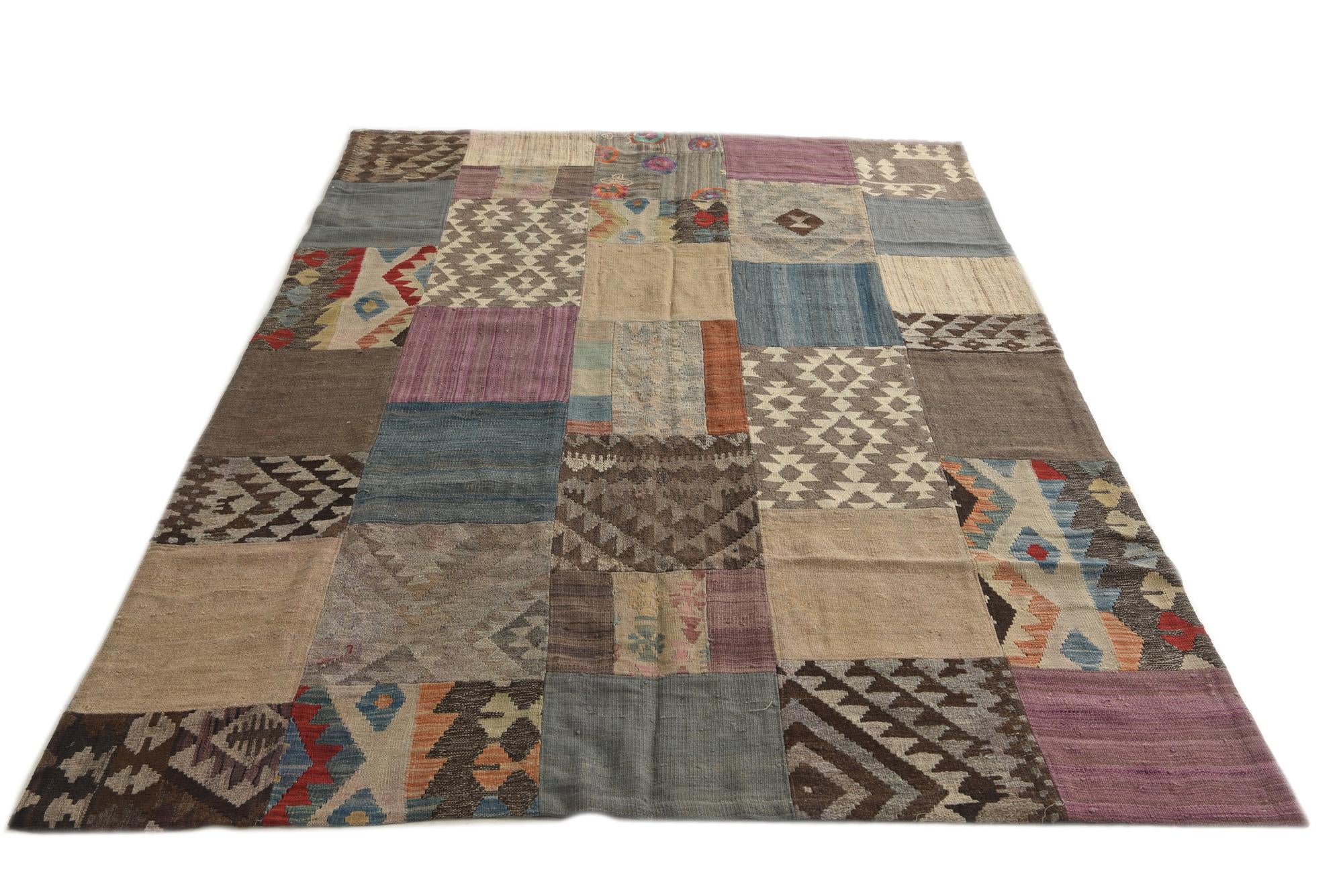 6' x 8' Hand Woven Kilim Patchwork Wool Rug