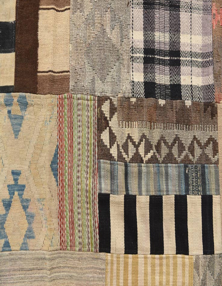 Detail image of 6' 7 x 10'  Hand Woven Kilim Patchwork Wool Rug