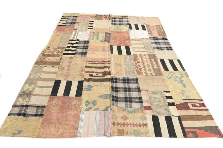 Detail image of 6' 5 x 9' 5 Hand Woven Kilim Patchwork Wool Rug