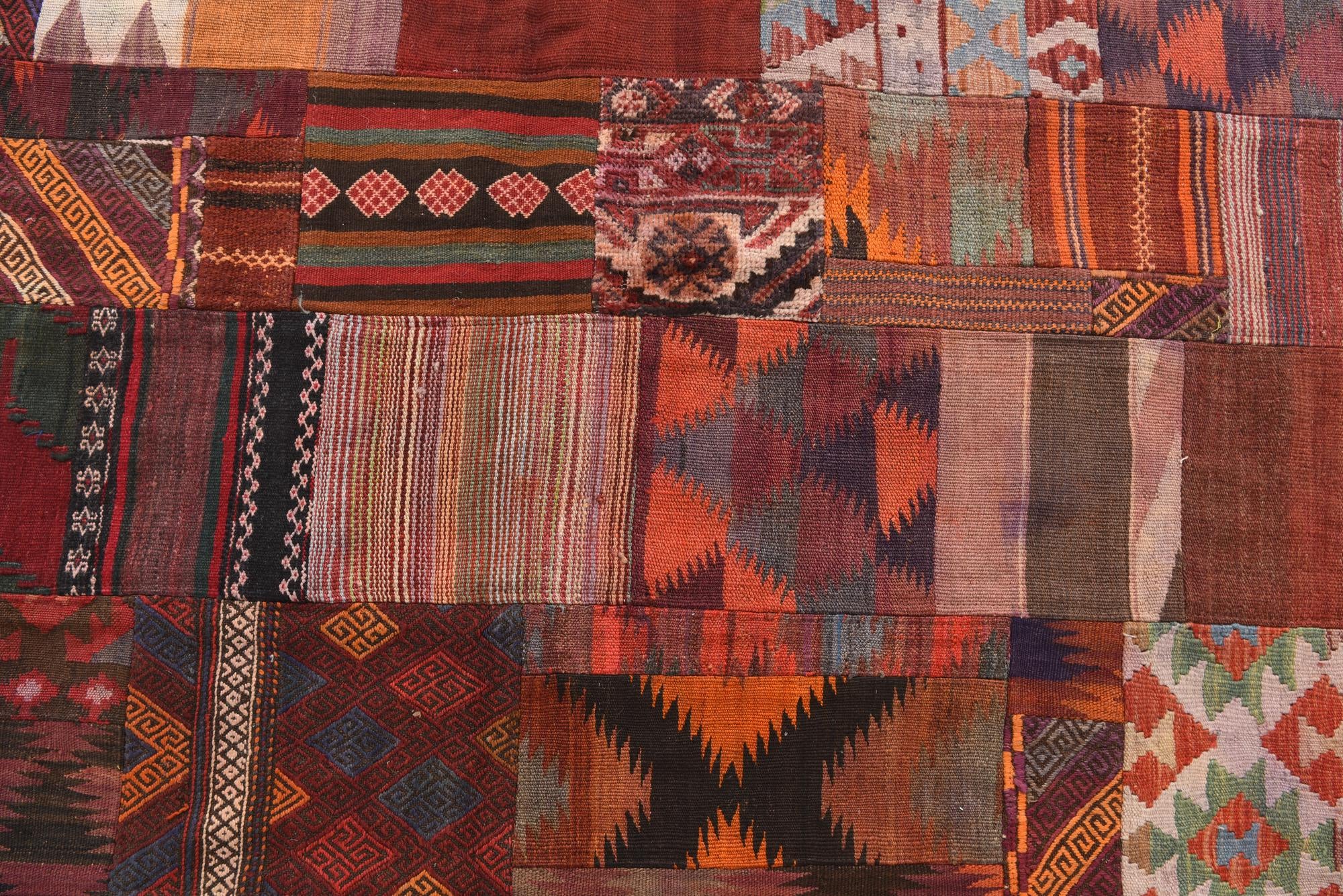 4' x 6' Hand Woven Kilim Patchwork Wool Rug