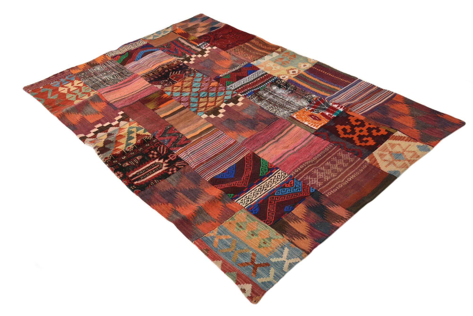 4' x 6' Hand Woven Kilim Patchwork Wool Rug