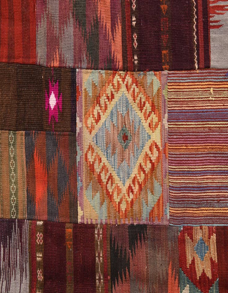 Detail image of 5' 7 x 7' 10  Hand Woven Kilim Patchwork Wool Rug