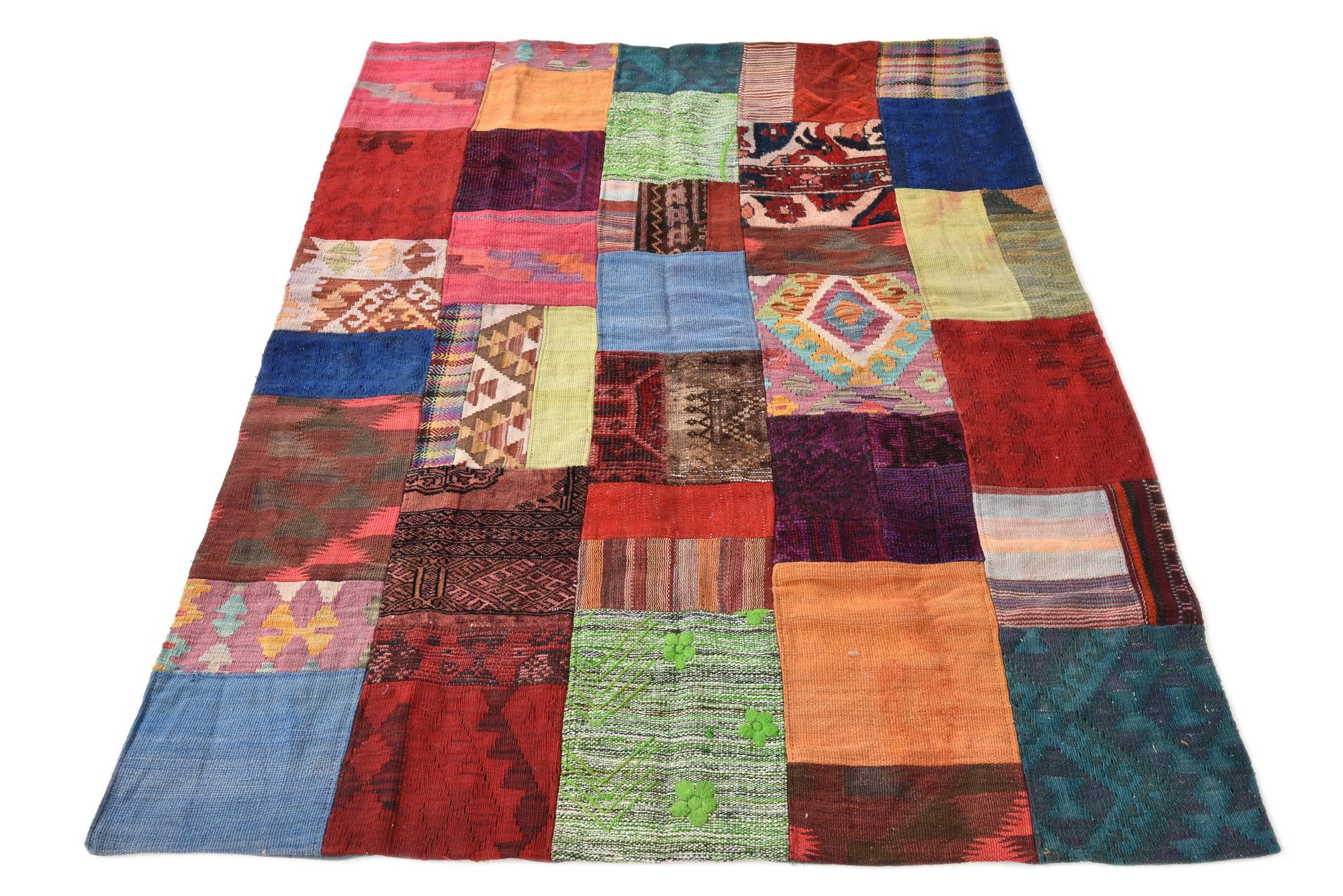 4' 2 x 6' Hand Woven Kilim Patchwork Wool Rug