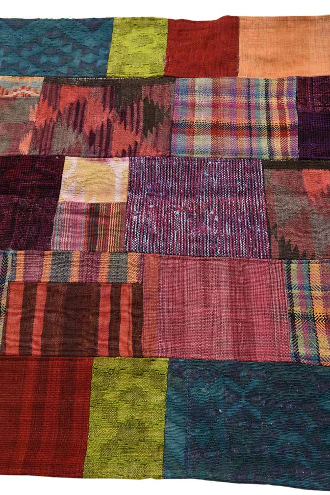4' x 6' Hand Woven Kilim Patchwork Wool Rug