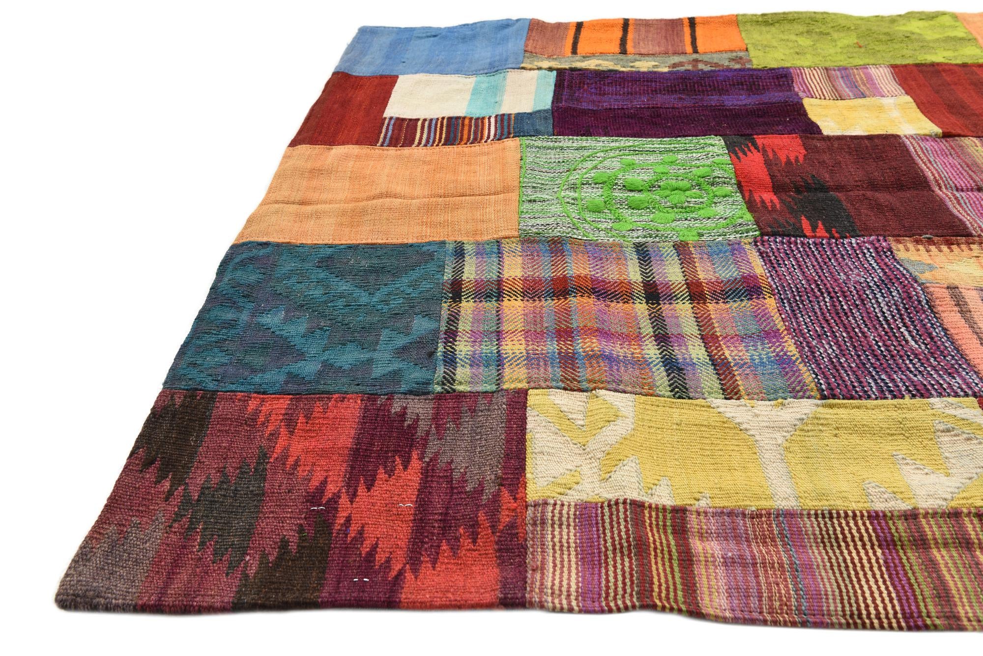 4' x 6' Hand Woven Kilim Patchwork Wool Rug