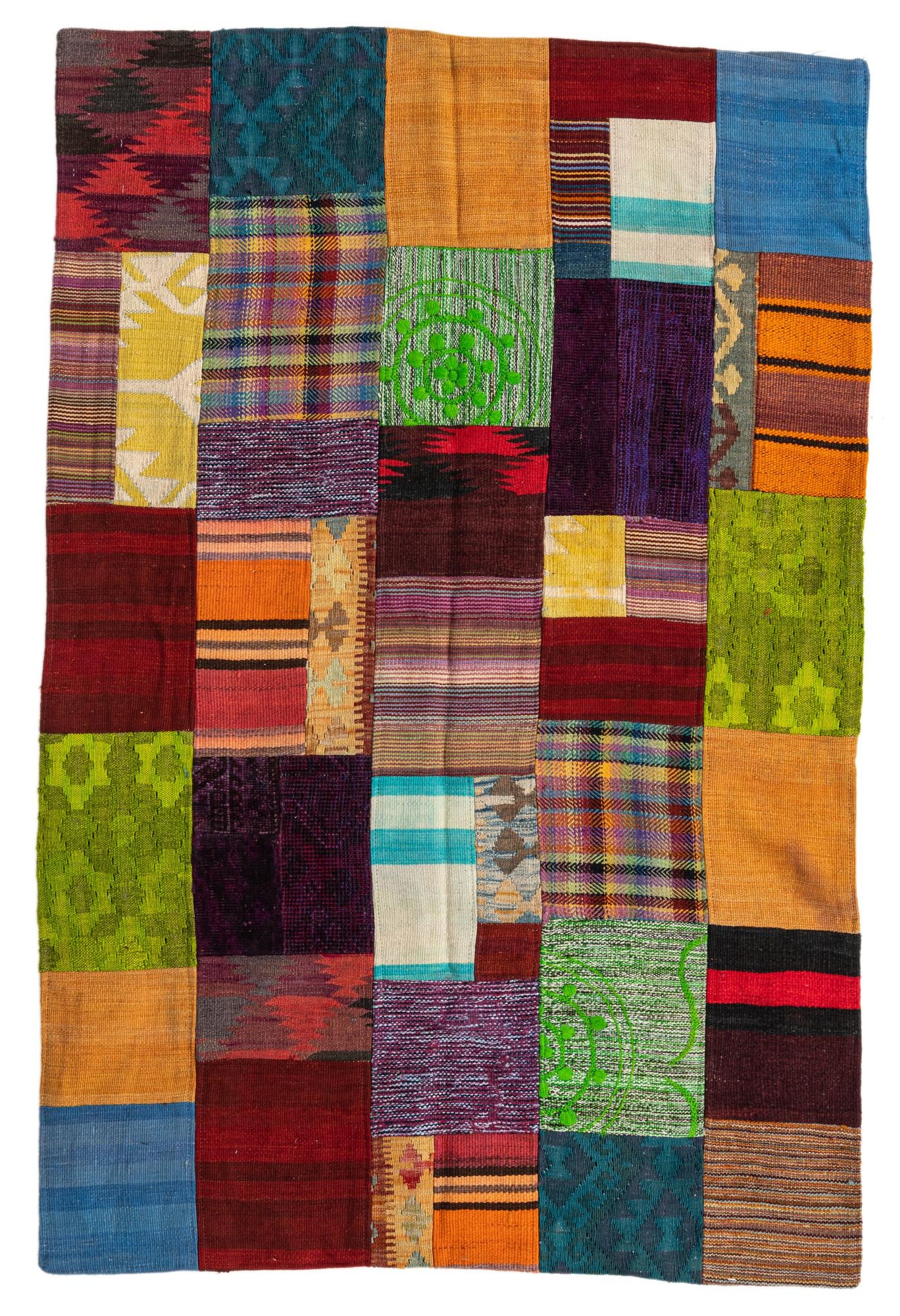 4' x 6' Hand Woven Kilim Patchwork Wool Rug