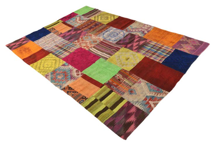 Detail image of 5' 5 x 8' Hand Woven Kilim Patchwork Wool Rug