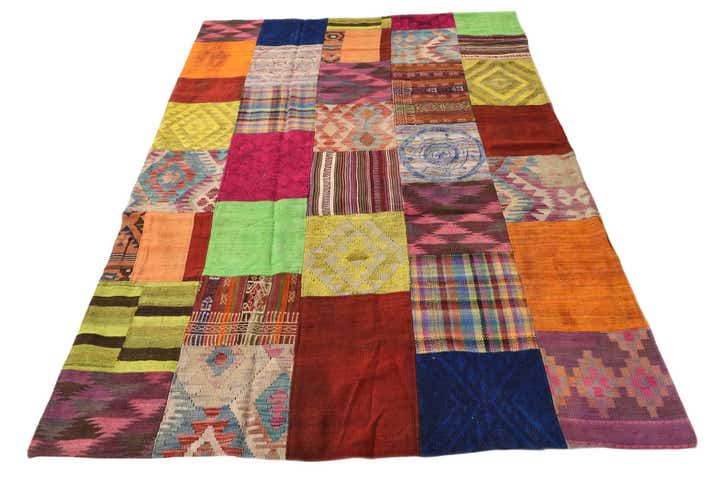 5' 5 x 8' Hand Woven Kilim Patchwork Wool Rug