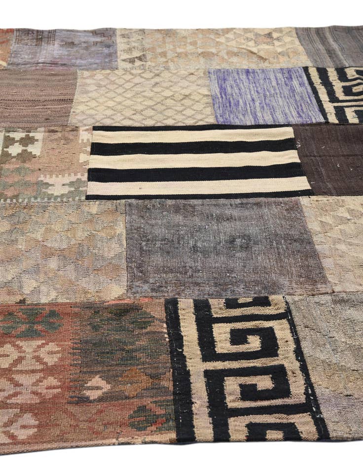 Detail image of 6' x 7' 9  Hand Woven Kilim Patchwork Wool Rug