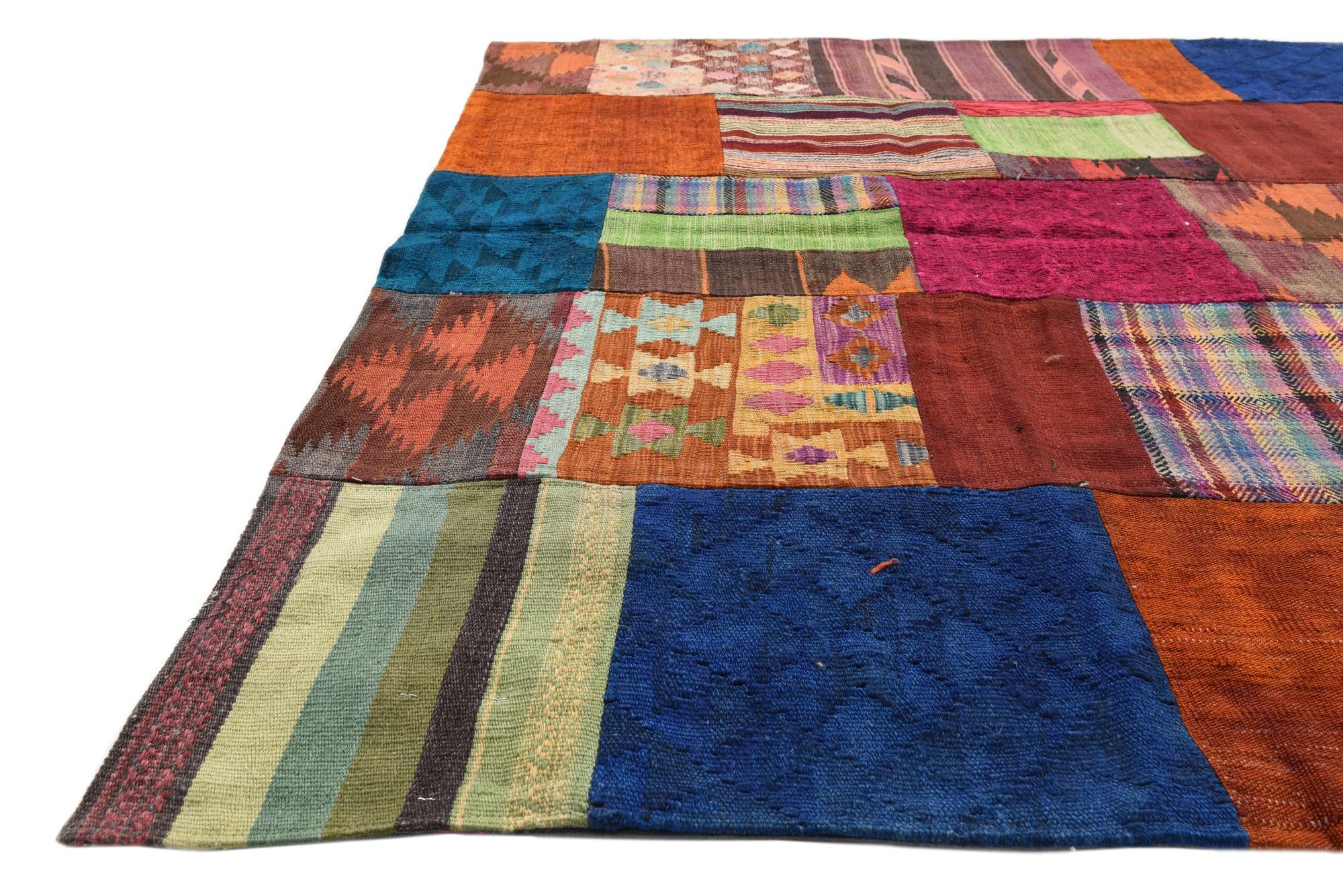 5' 5 x 8' Hand Woven Kilim Patchwork Wool Rug