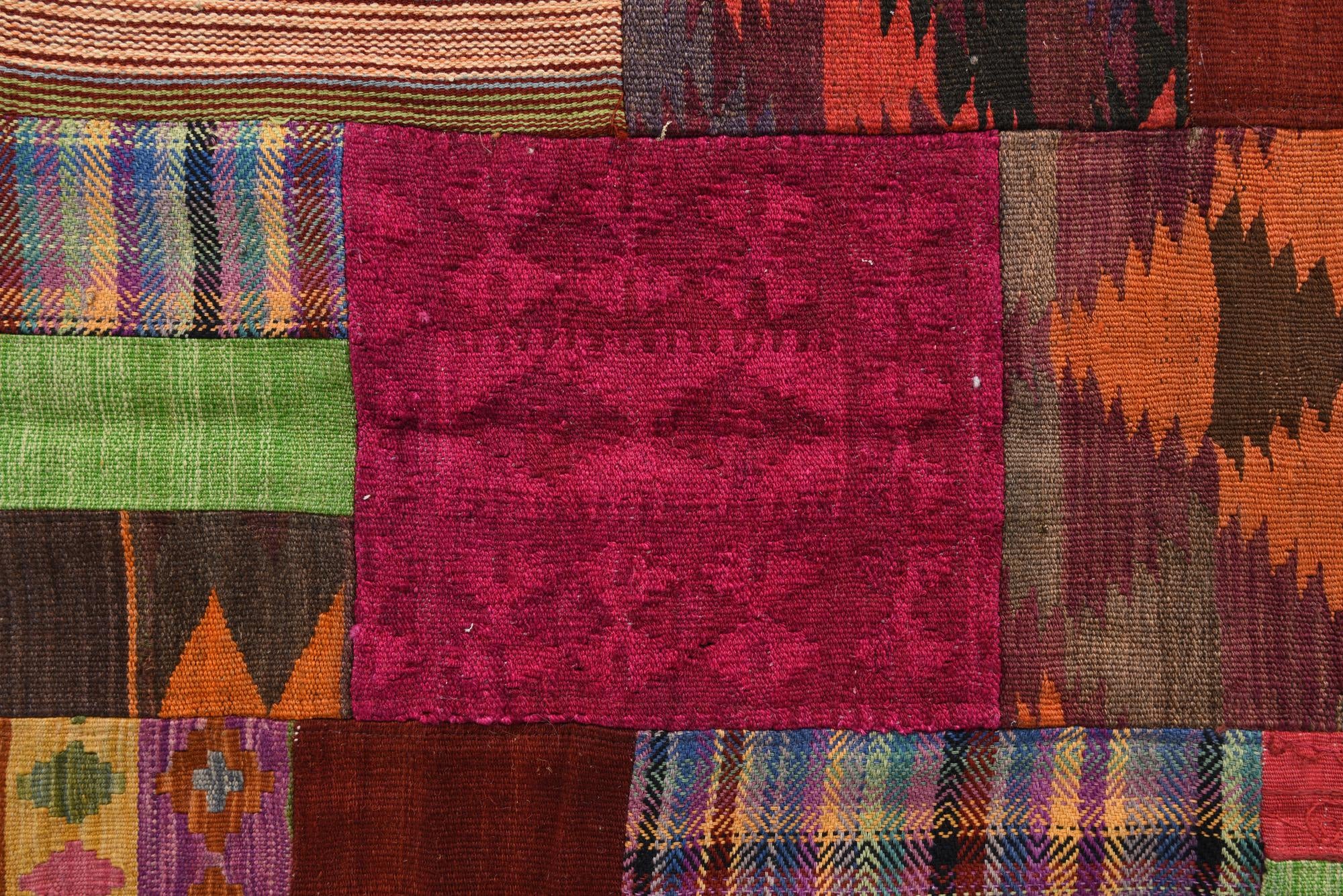 5' 5 x 8' Hand Woven Kilim Patchwork Wool Rug