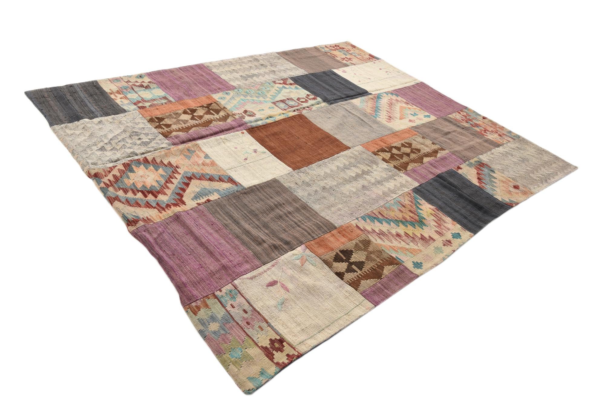 6' x 7' 7 Hand Woven Kilim Patchwork Wool Rug