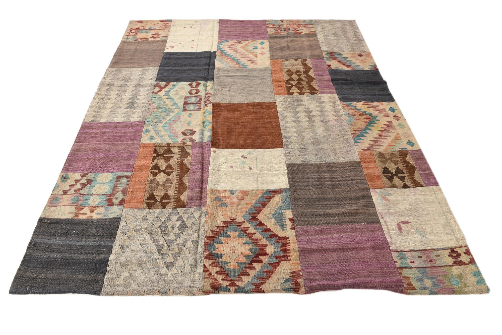 6' x 7' 7 Hand Woven Kilim Patchwork Wool Rug