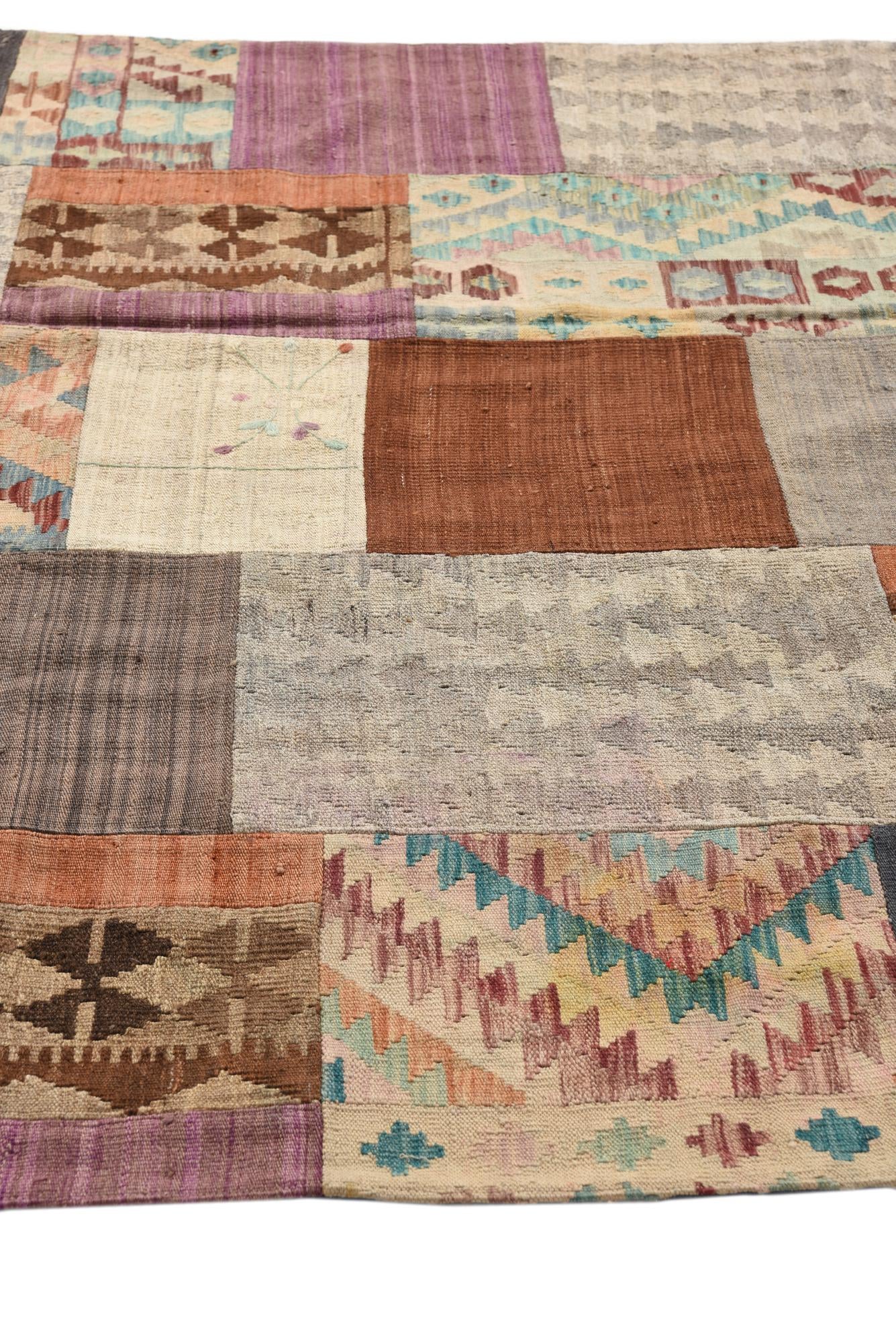 6' x 7' 7 Hand Woven Kilim Patchwork Wool Rug