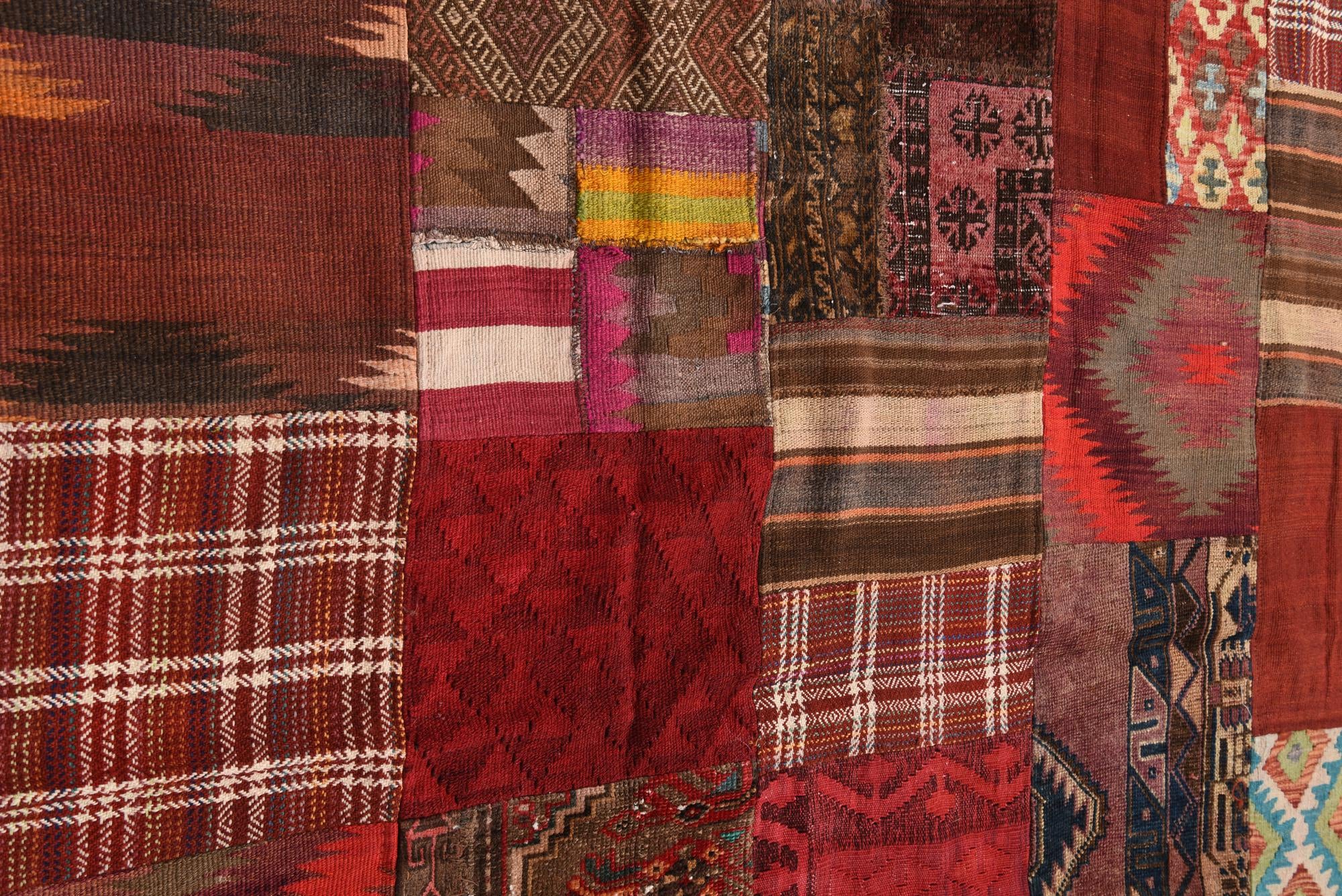5' 5 x 7' 9 Hand Woven Kilim Patchwork Wool Rug