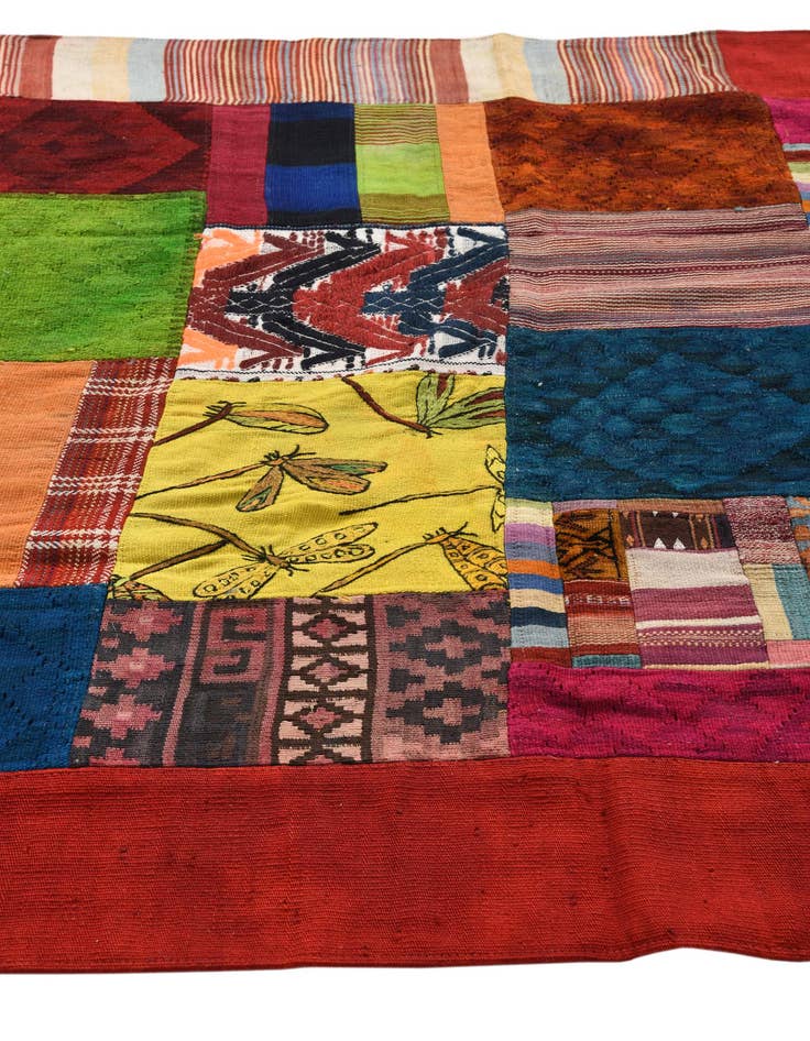 Detail image of 5' 5 x 8' Hand Woven Kilim Patchwork Wool Rug