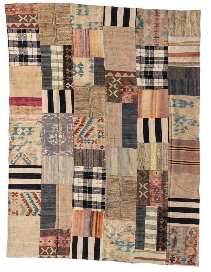 Detail image of 6' 5 x 9' 9 Hand Woven Kilim Patchwork Wool Rug