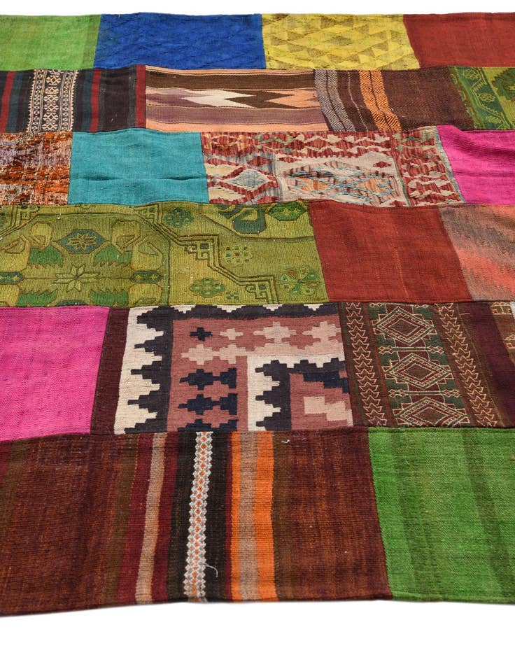 Detail image of 6' 7 x 9' 10  Hand Woven Kilim Patchwork Wool Rug