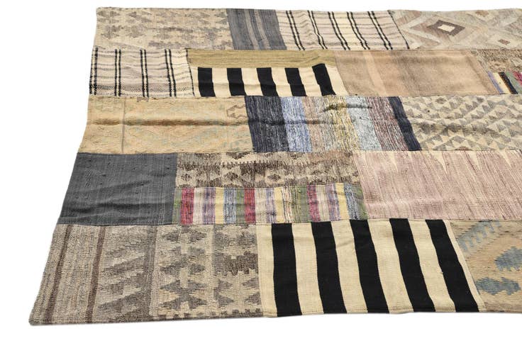 Detail image of 5' 4 x 8' Hand Woven Kilim Patchwork Wool Rug