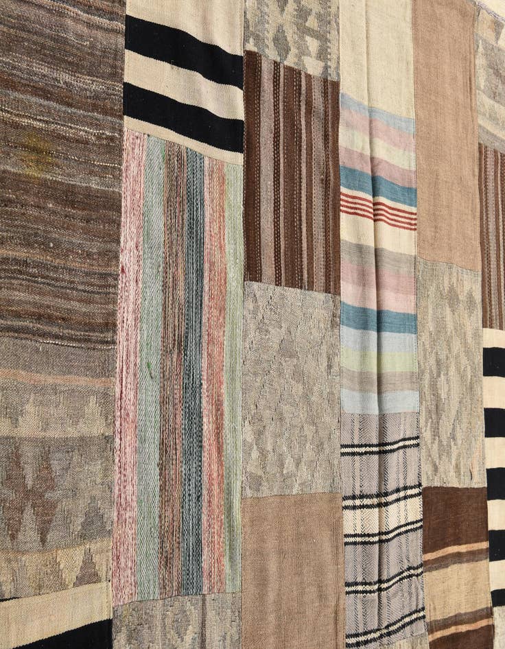 Detail image of 6' 4 x 9' 9  Hand Woven Kilim Patchwork Wool Rug