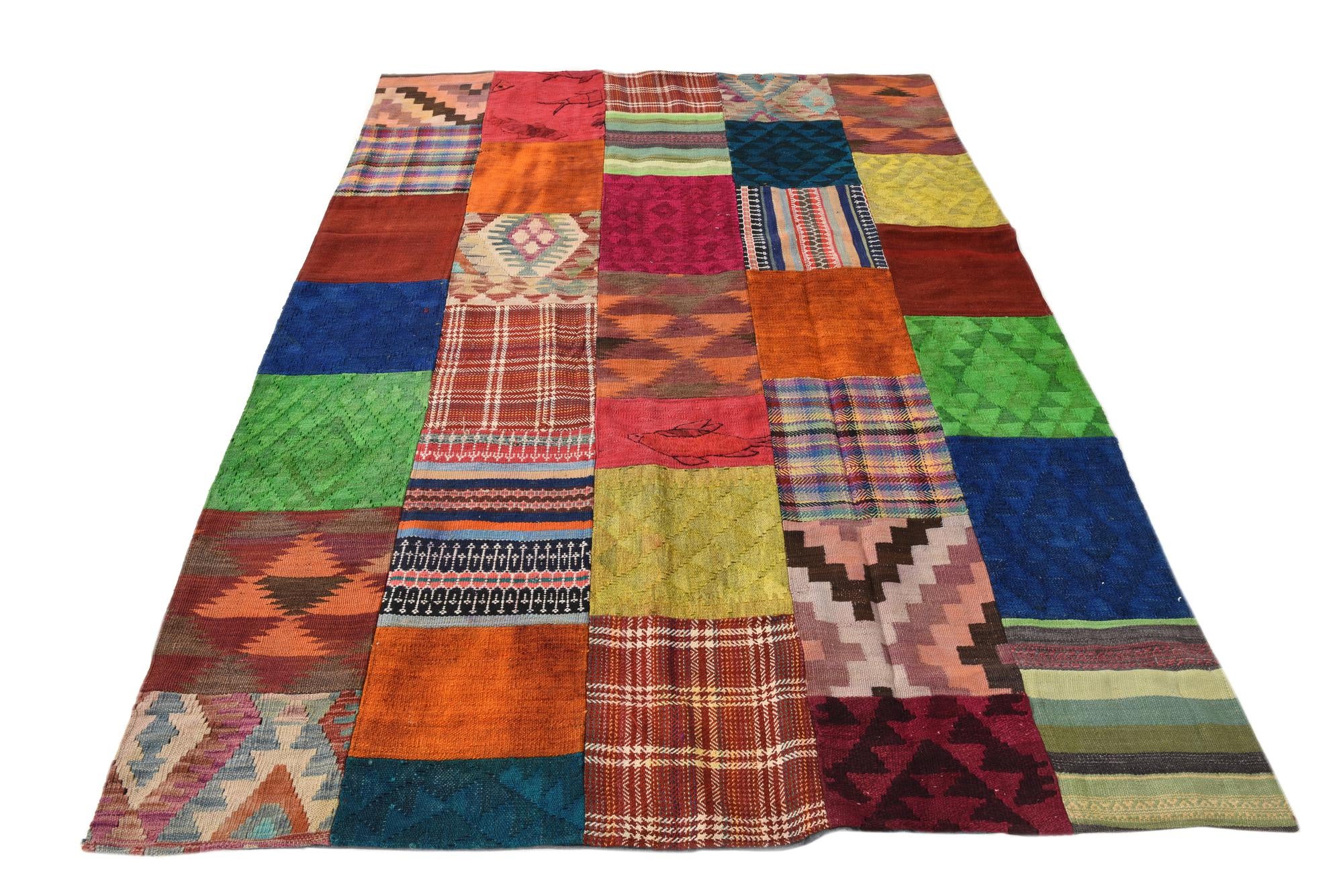 5' 5 x 7' 9 Hand Woven Kilim Patchwork Wool Rug