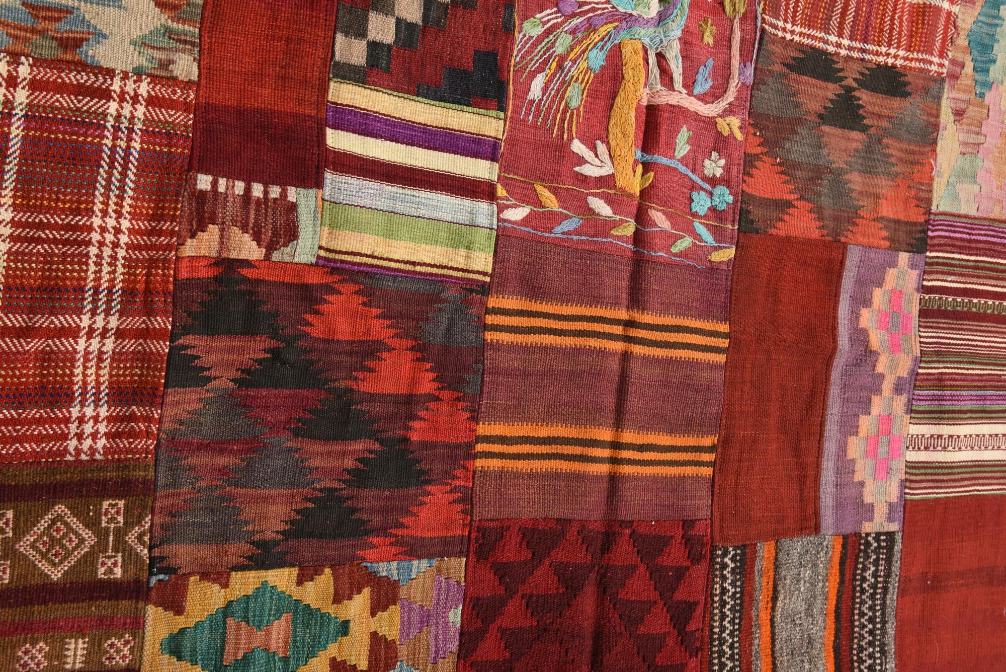 5' 6 x 7' 9 Hand Woven Kilim Patchwork Wool Rug