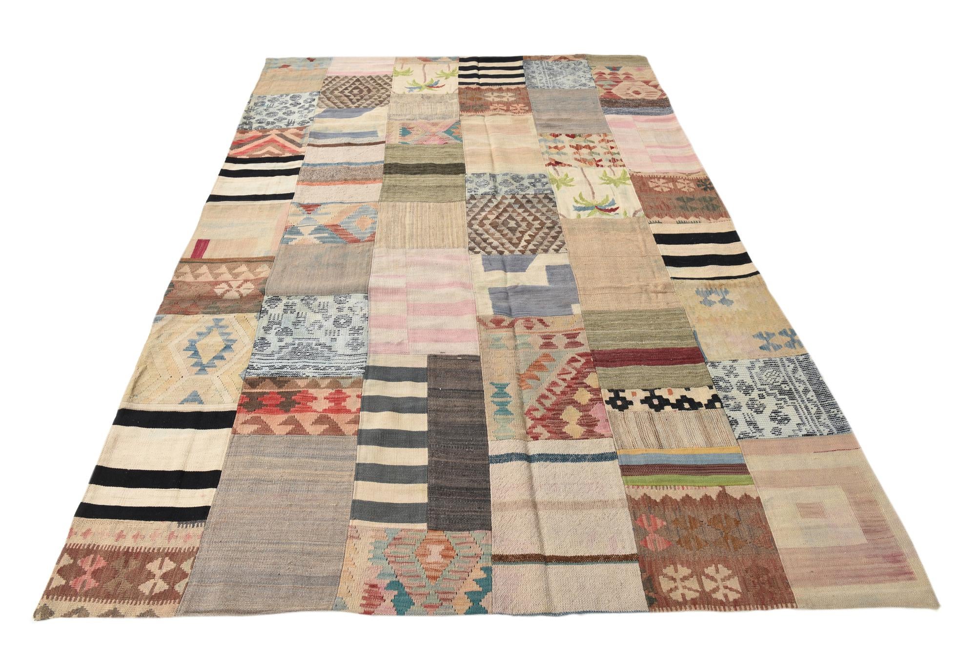 6' 7 x 9' 10 Hand Woven Kilim Patchwork Wool Rug