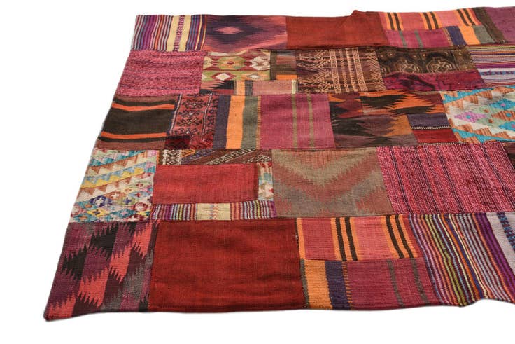 Detail image of 4' 9 x 6' 9 Hand Woven Kilim Patchwork Wool Rug
