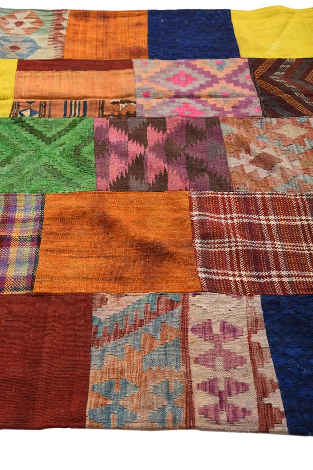 Detail image of 5' 7 x 8' Hand Woven Kilim Patchwork Wool Rug