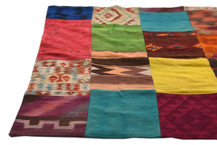 Detail image of 4' 9 x 6' 7 Hand Woven Kilim Patchwork Wool Rug
