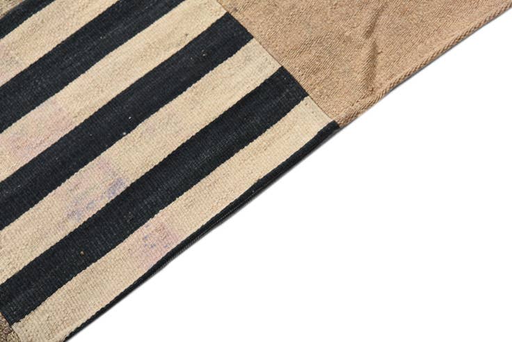 Detail image of 6' 5 x 10' Hand Woven Kilim Patchwork Wool Rug