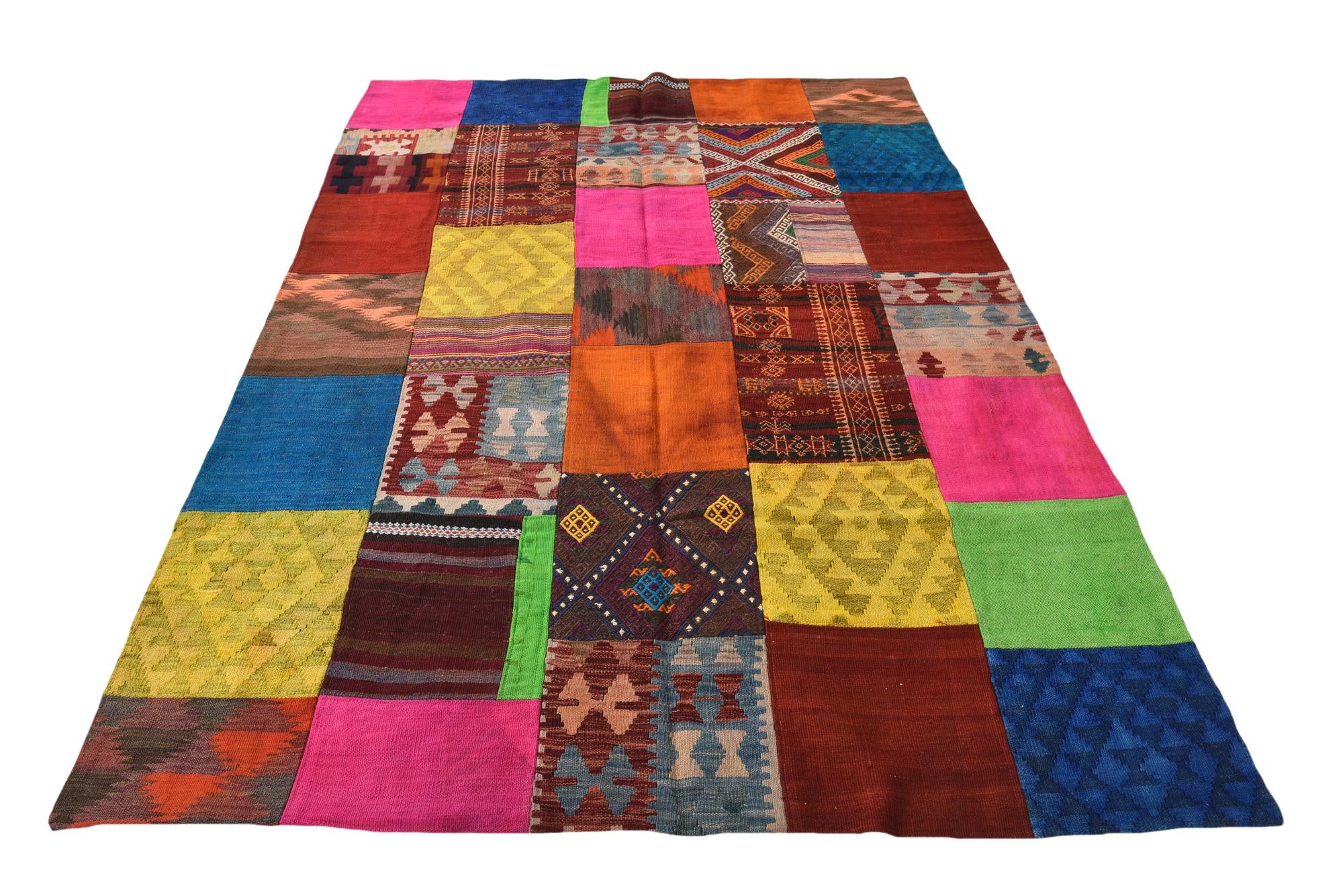 5' 6 x 7' 8 Hand Woven Kilim Patchwork Wool Rug