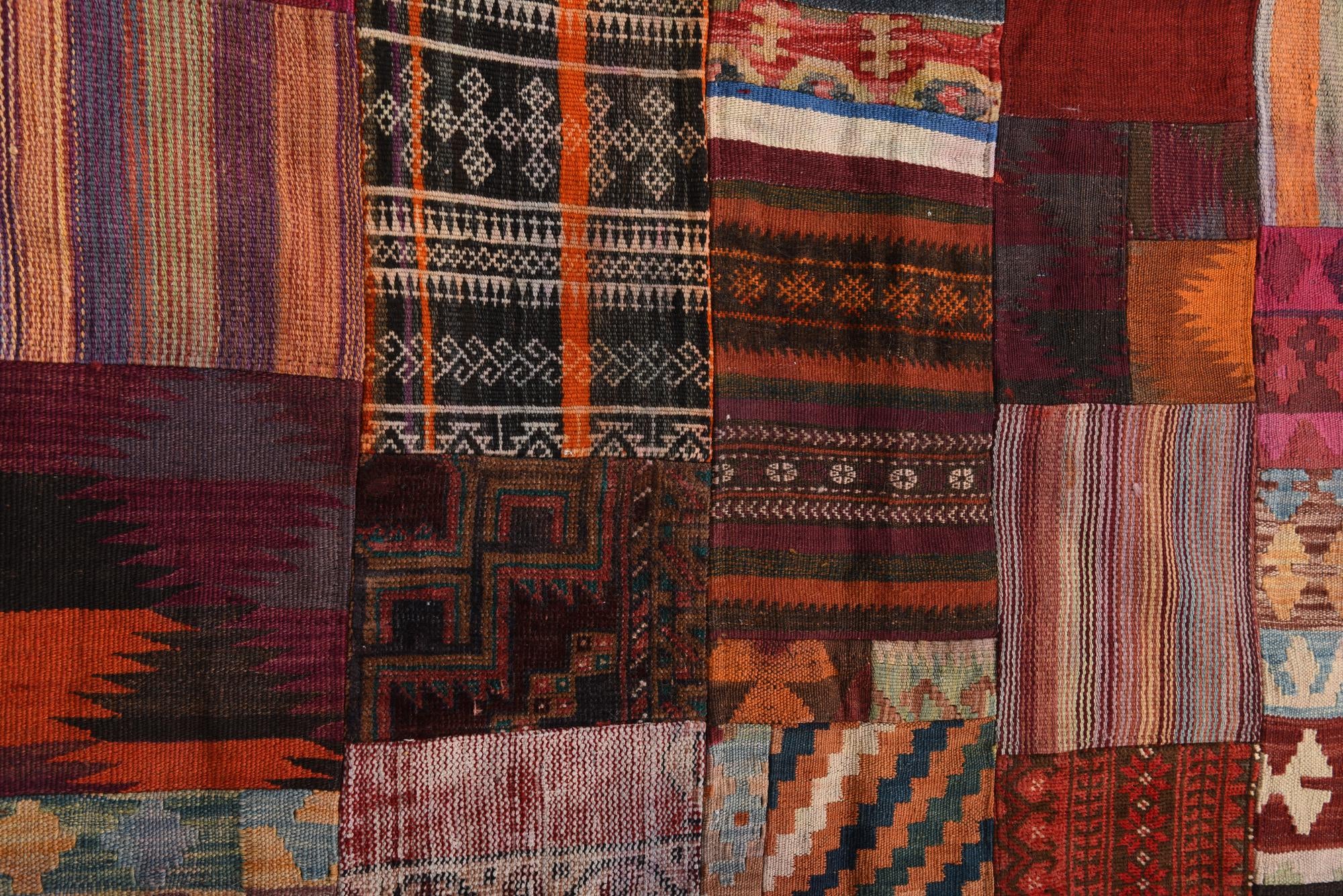 4' x 6' Hand Woven Kilim Patchwork Wool Rug