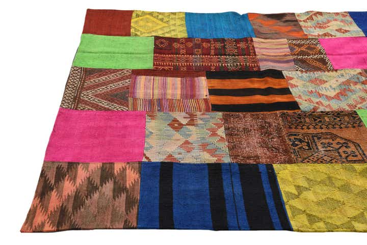 5' 5 x 7' 10 Hand Woven Kilim Patchwork Wool Rug