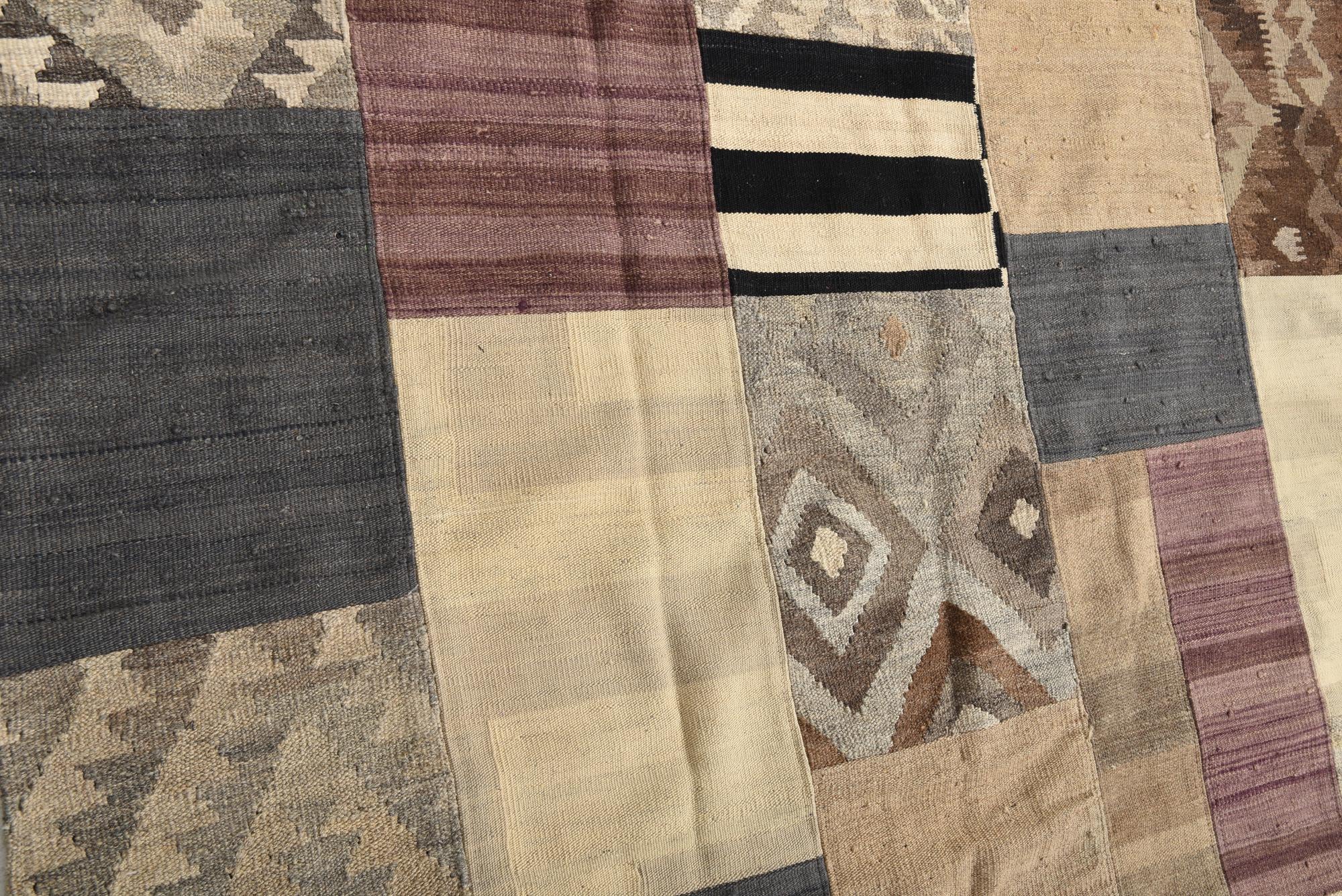 5' 5 x 7' 10 Hand Woven Kilim Patchwork Wool Rug