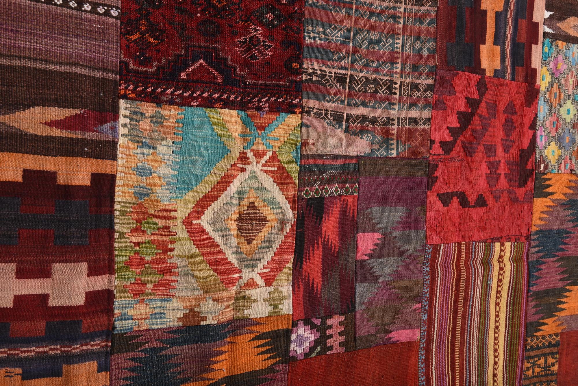 5' 6 x 8' 2 Hand Woven Kilim Patchwork Wool Rug