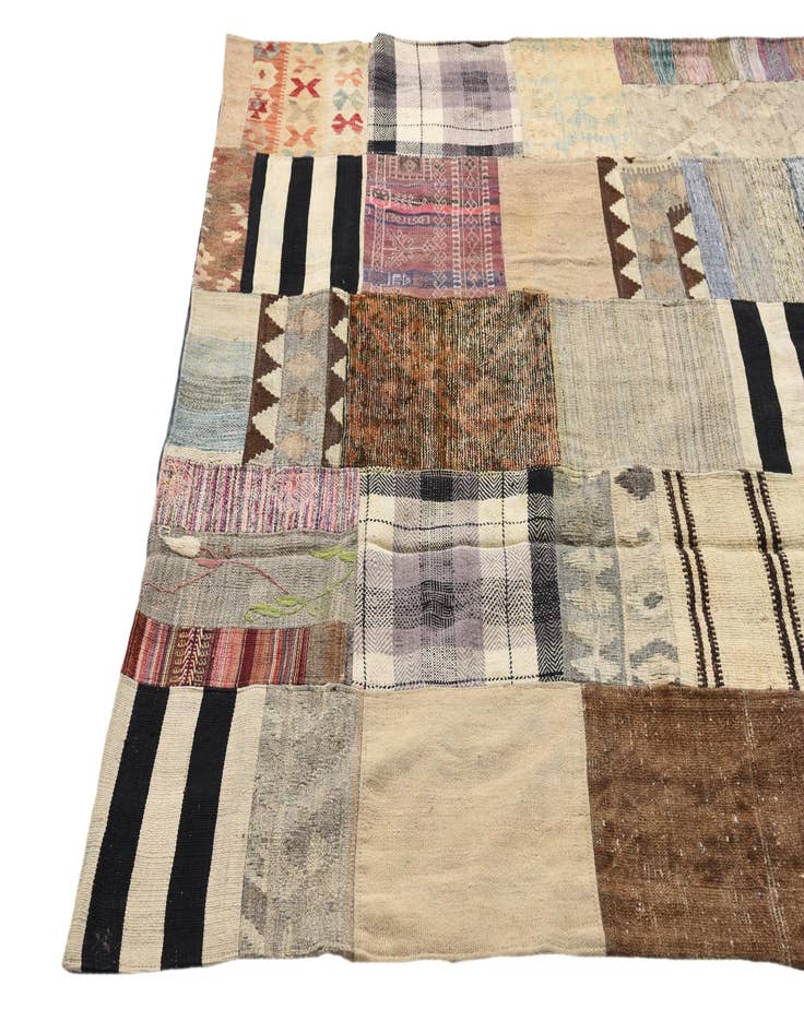 Detail image of 5' 5 x 7' 11  Hand Woven Kilim Patchwork Wool Rug