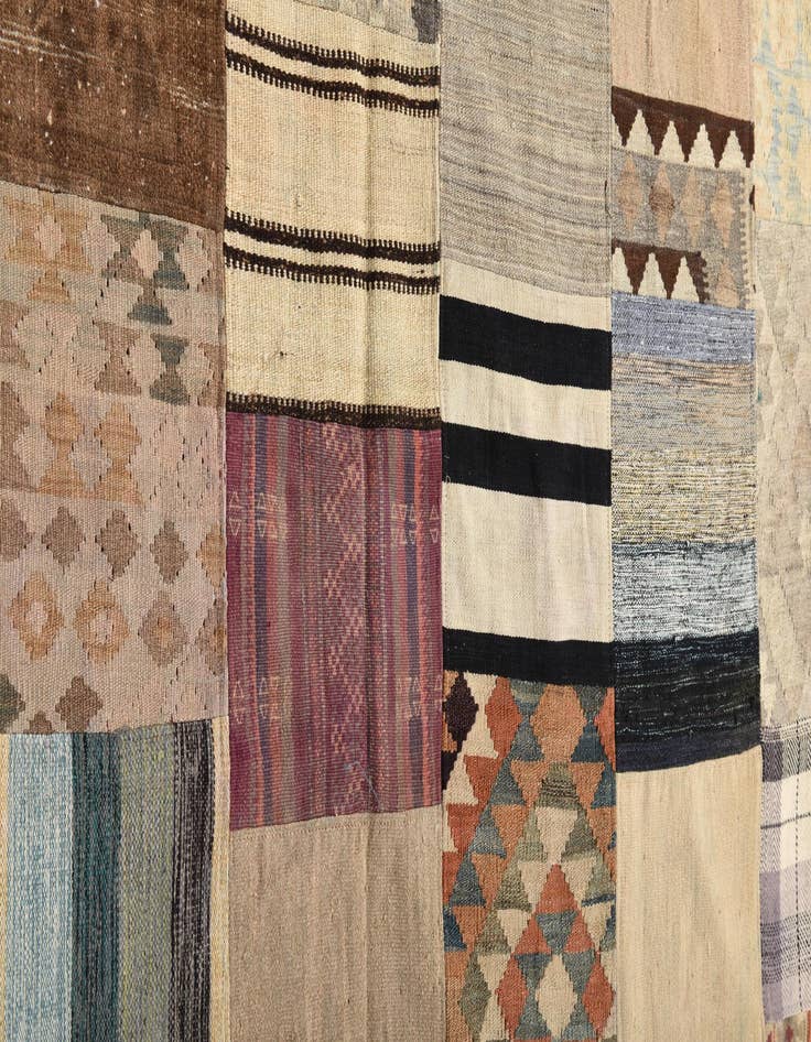 Detail image of 5' 5 x 7' 11  Hand Woven Kilim Patchwork Wool Rug