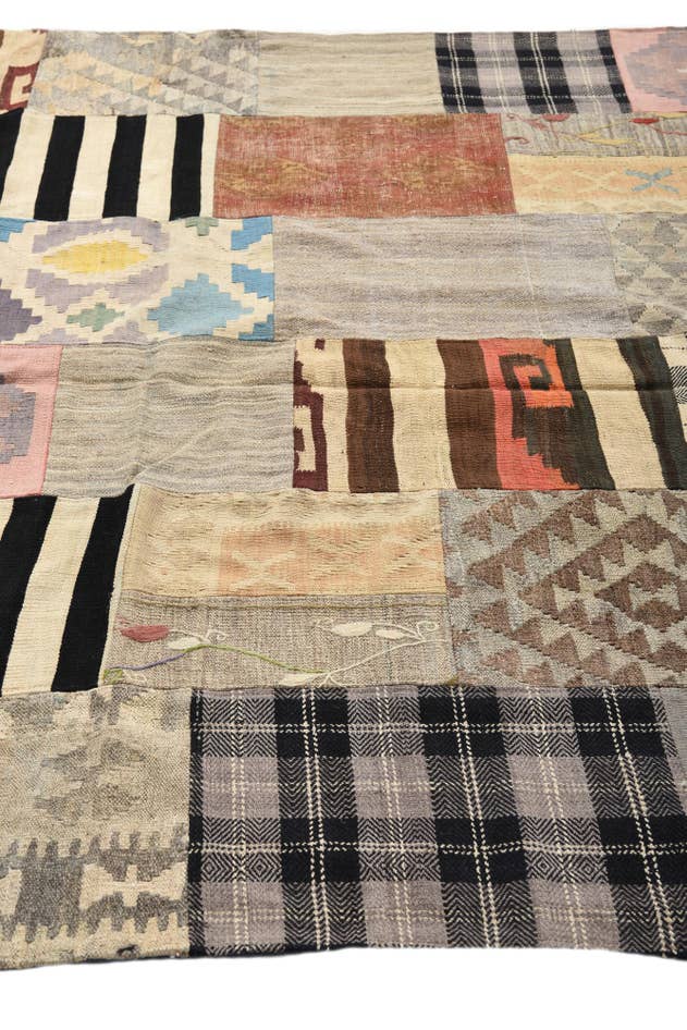 Detail image of 6' 8 x 9' 8 Hand Woven Kilim Patchwork Wool Rug