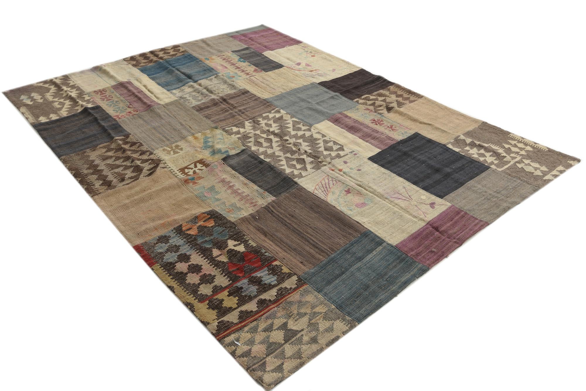 6' x 8' Hand Woven Kilim Patchwork Wool Rug