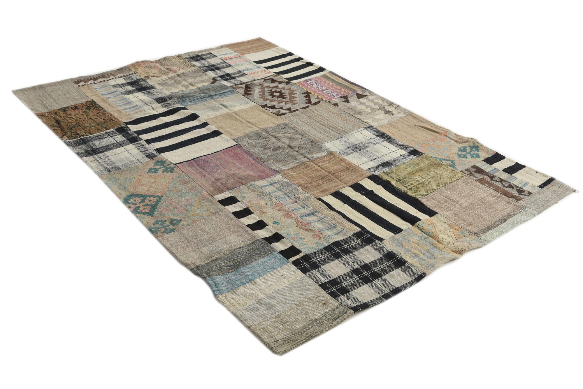 5' 4 x 7' 6 Hand Woven Kilim Patchwork Wool Rug