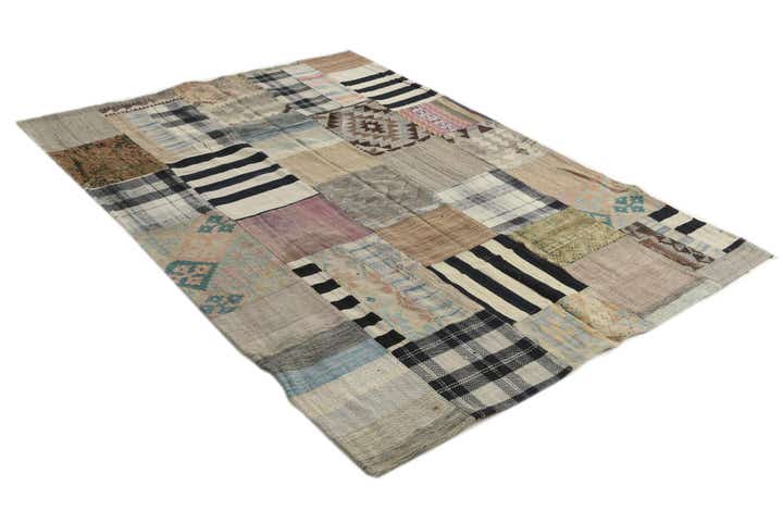 5' 4 x 7' 6 Hand Woven Kilim Patchwork Wool Rug